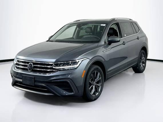 VOLKSWAGEN TIGUAN 4MOTION 2022 3VV2B7AX9NM075387 image